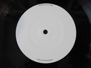 Yesandno - Notahit (2004)