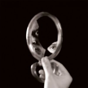 Effekts - Zudusī paaudze (2024)